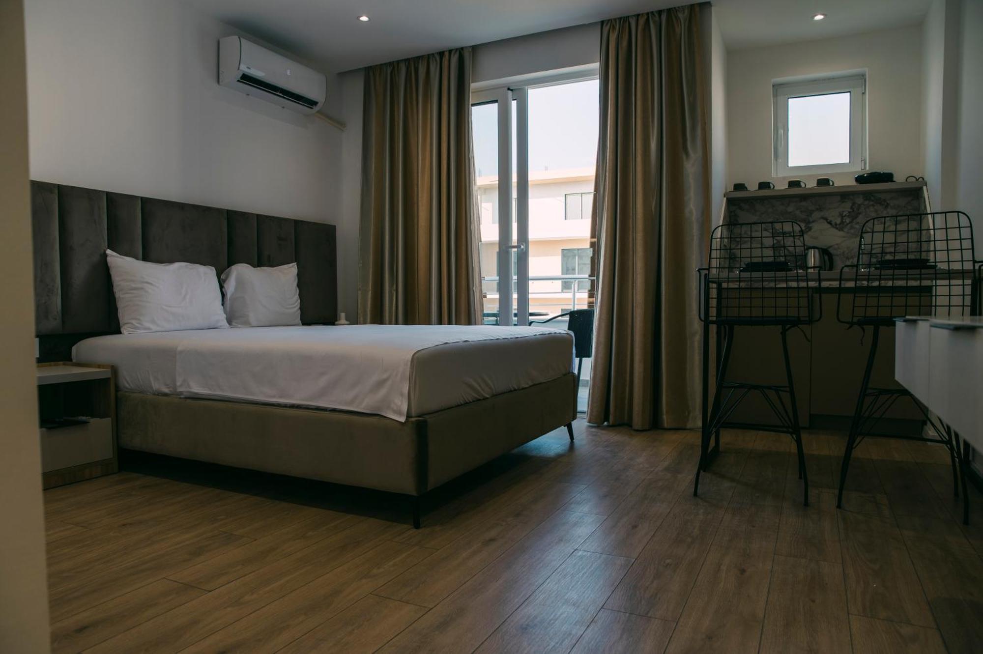 Apartments Casa Mia Ulcinj Bagian luar foto